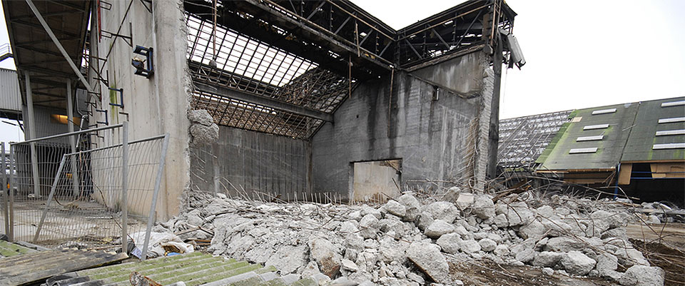 Safe Environmental offers professional interior and exterior demolition
